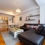 Spacious Two Bedroom * Podgorica