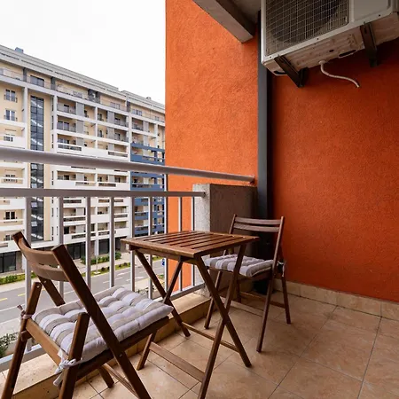 Spacious Two Bedroom *