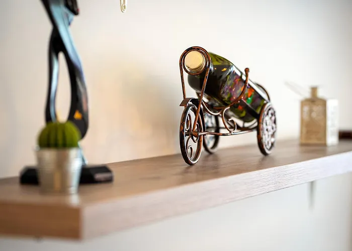 Spacious Two Bedroom Apartamento