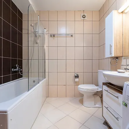 Spacious Two Bedroom