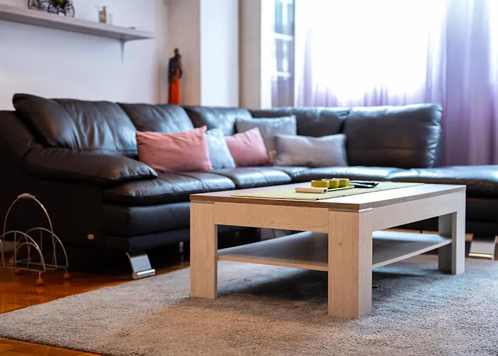 Appartement Spacious Two Bedroom Podgorica