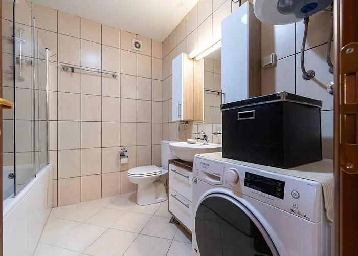 Spacious Two Bedroom Appartement