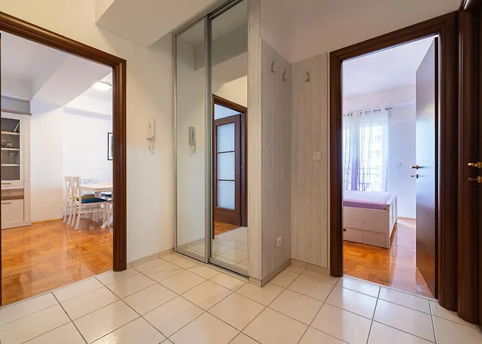 Spacious Two Bedroom *